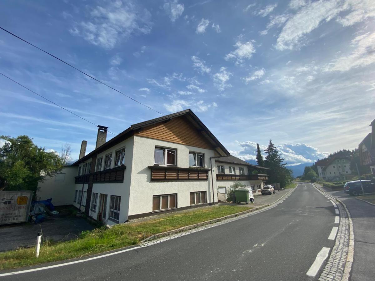 Velden Living Apartments - Schiefling Schiefling am See Buitenkant foto